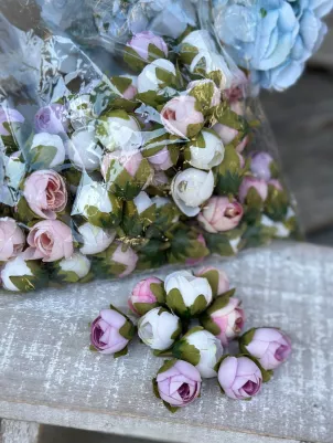 Mini ružička textilná 3 cm (100ks balenie) mix farby: biela, ružová, fialová 