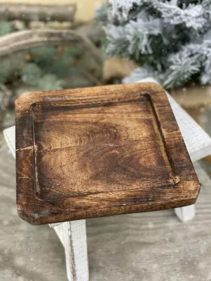 Masívny podnos drevo 20x20 cm, neopracovaný vzhľad