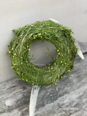 Veniec seno 20 cm zelený 