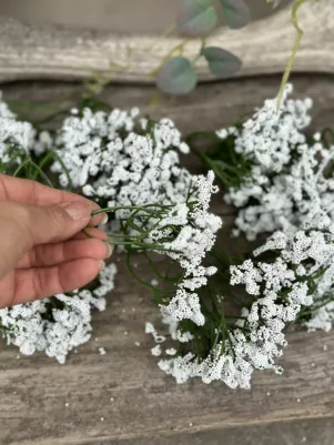 Doplnok gypsomilka (mini kvet polyfoam) bal. 48 ks množstvo ako na foto 