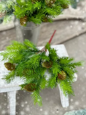 Čečina so šiškami, plast, 5 x mini šiška, 33 cm, zelená