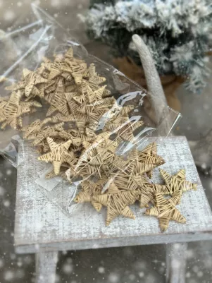Prútené hviezdičky (5-6cm) 50 ks v balení