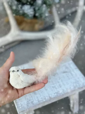 Vtacik na štipci 24 cm (capučíno s nádychom do staroružová) 