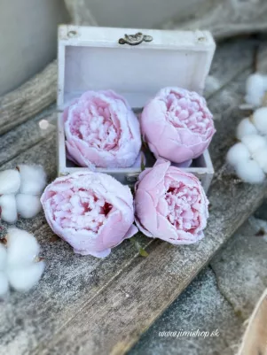 Vianočná pivonka zasnežená 9 cm, cena za 4 ks, ružová (len hlavička, bez štipca)