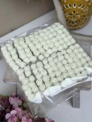 Penová ruža mini (1,8cm) na drôtiku s organzou, cena za 144ks, biela